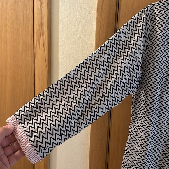 Gretchen Scott Women’s ZigZag Chevron Print Cotton Tunic Top Size Medium - Picture 4 of 10